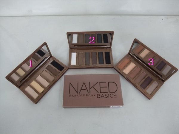 Naked Basic - Réplica